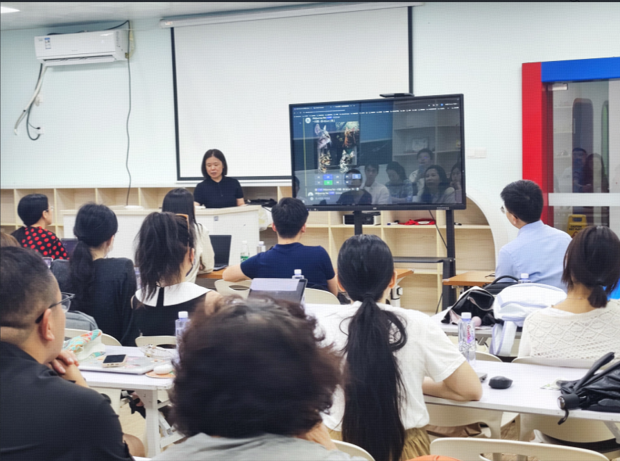 AI绘画课程开讲！海洋之神8590携手南山共青团助力青年技术升级新闻配图